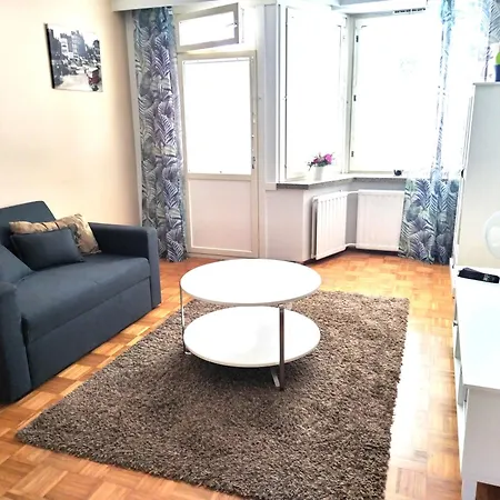 Kaksio Kotkan Keskustassa Daire Kotka